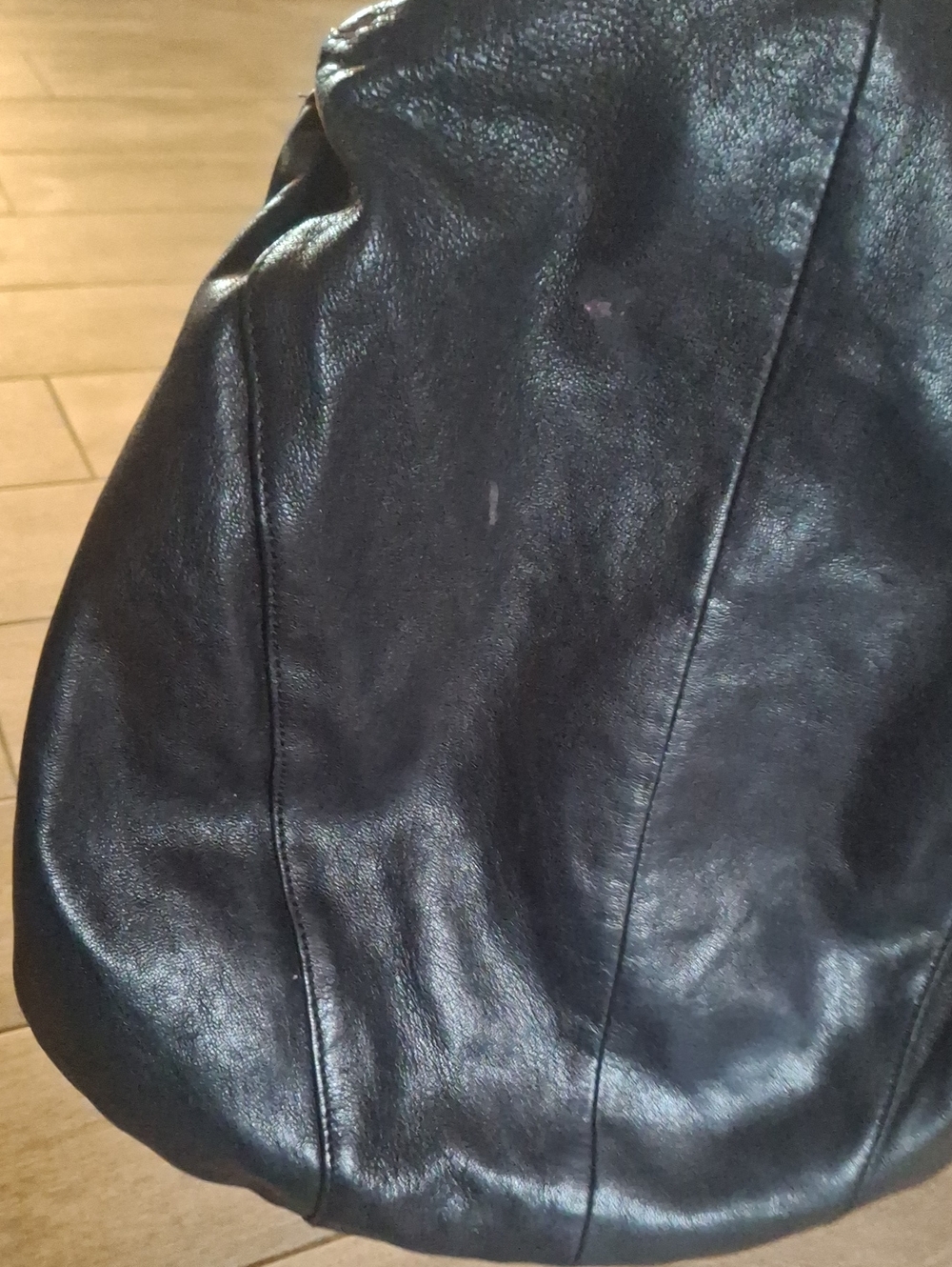 Tory Burch Pre-loved Hobo Bag - Picture 6 of 11